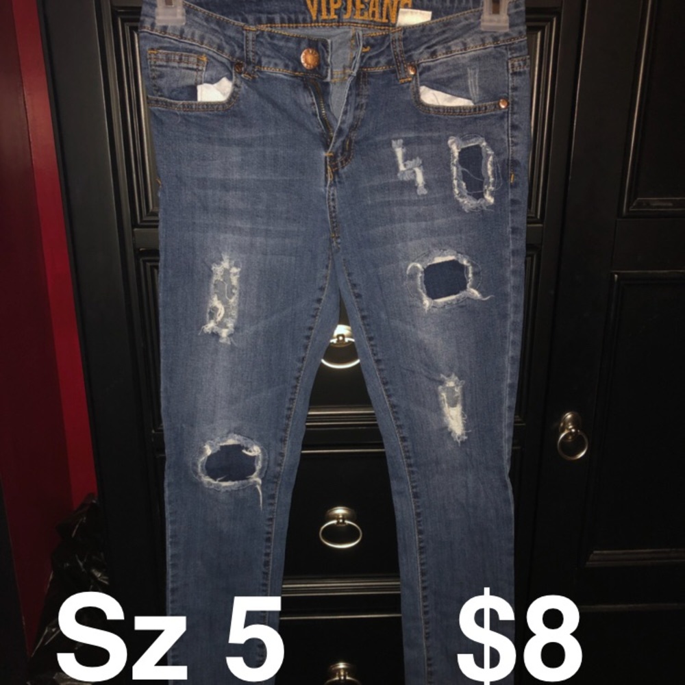 Jeans